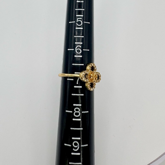 Tory Burch Miller T Pave Clover Ring - Size 7 NWT!